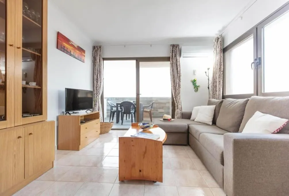 Apartamentos El Puerto, La Savina 0*, La Savina (Formentera)