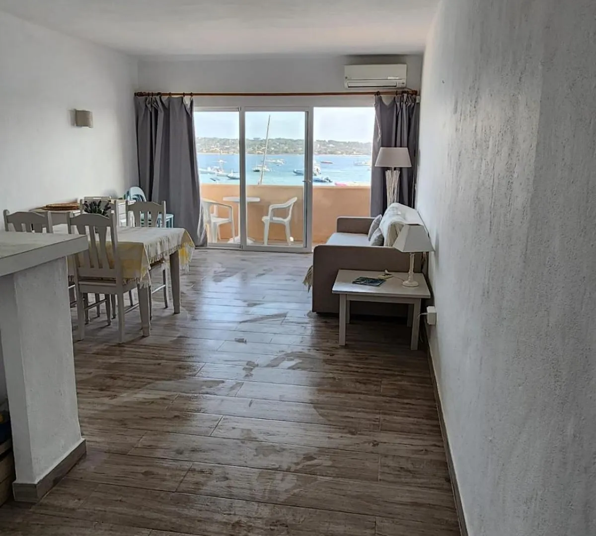 Apartamentos El Puerto, La Savina Apartment La Savina (Formentera)