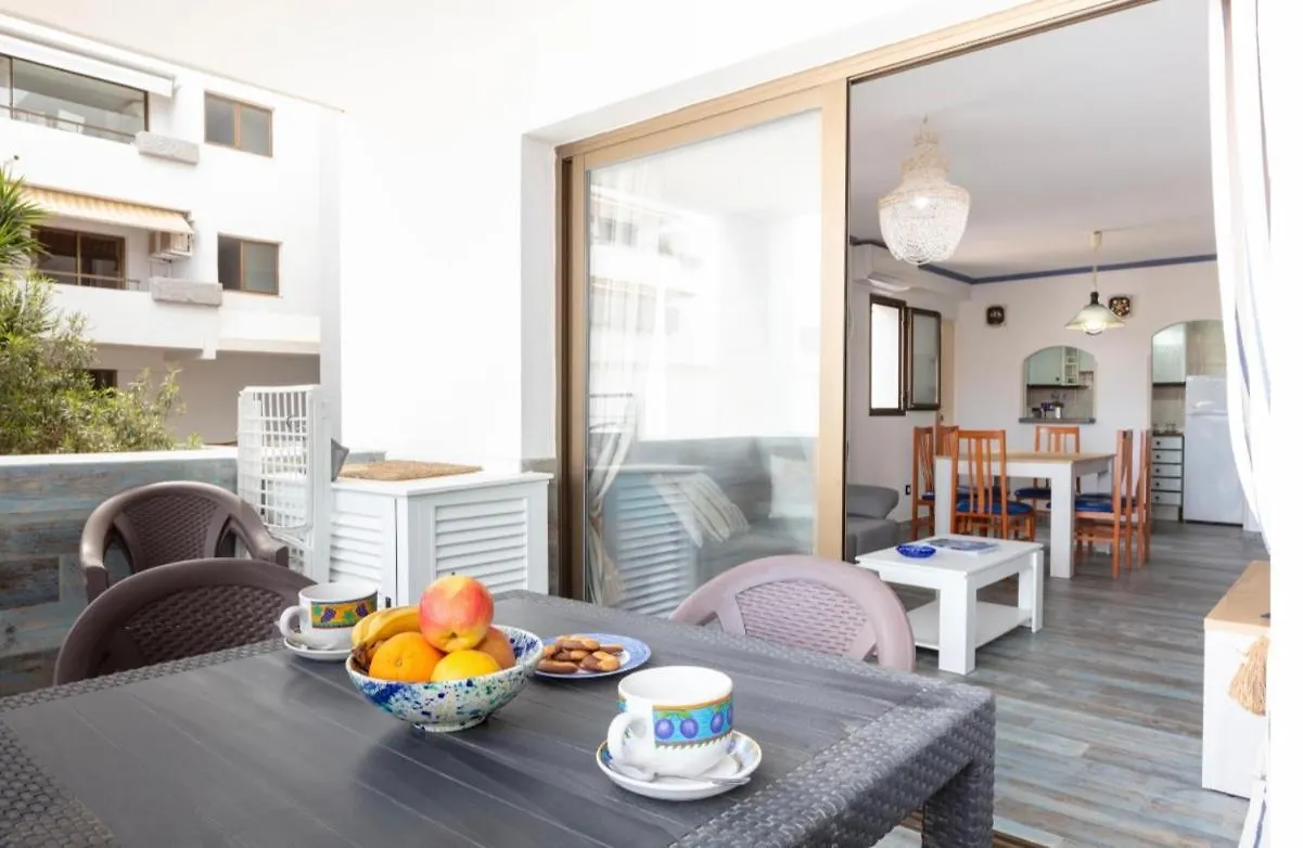 Apartamentos El Puerto, La Savina Spain