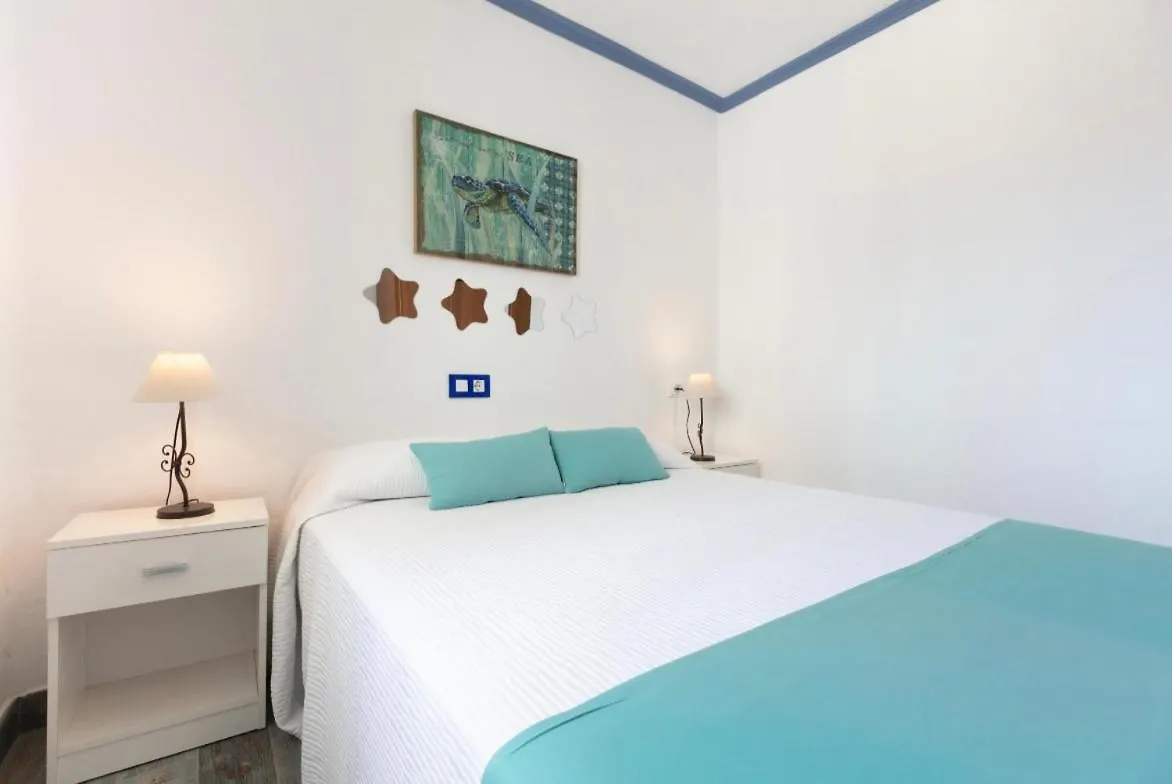 Apartment Apartamentos El Puerto, La Savina